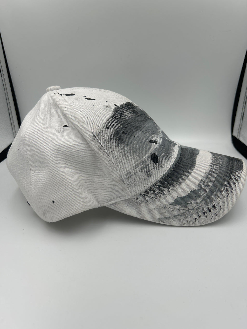 #18 COME UN LAGO GHIACCIATO